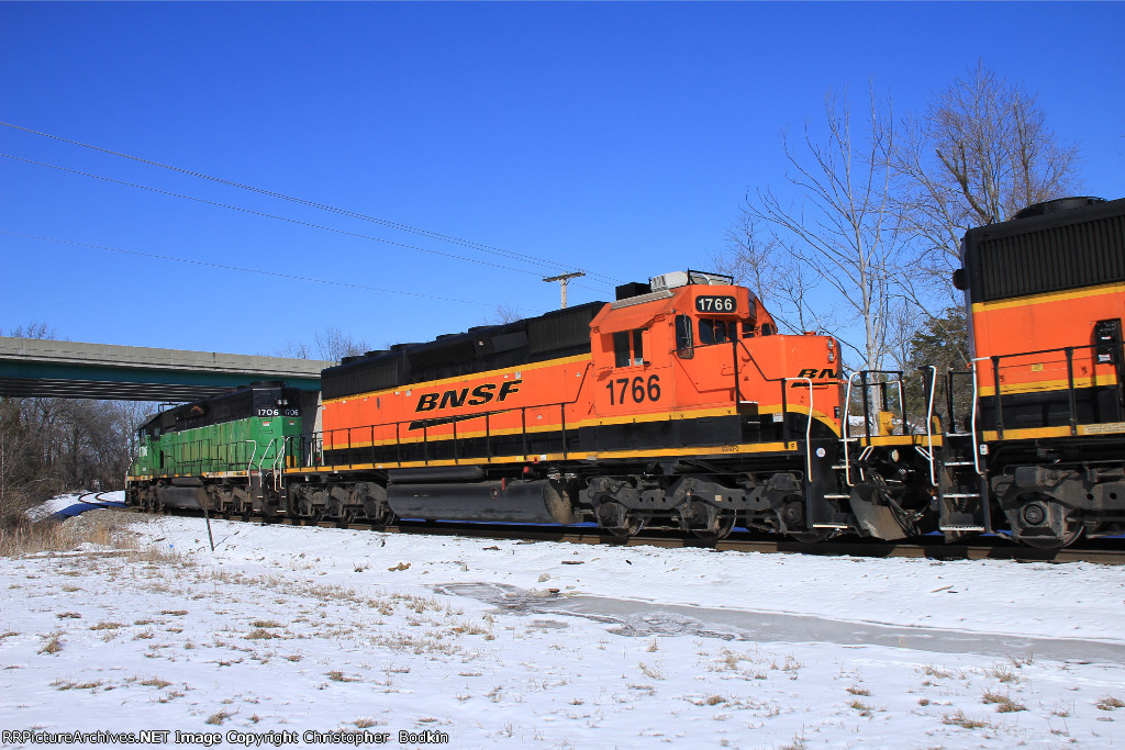 BNSF 1766